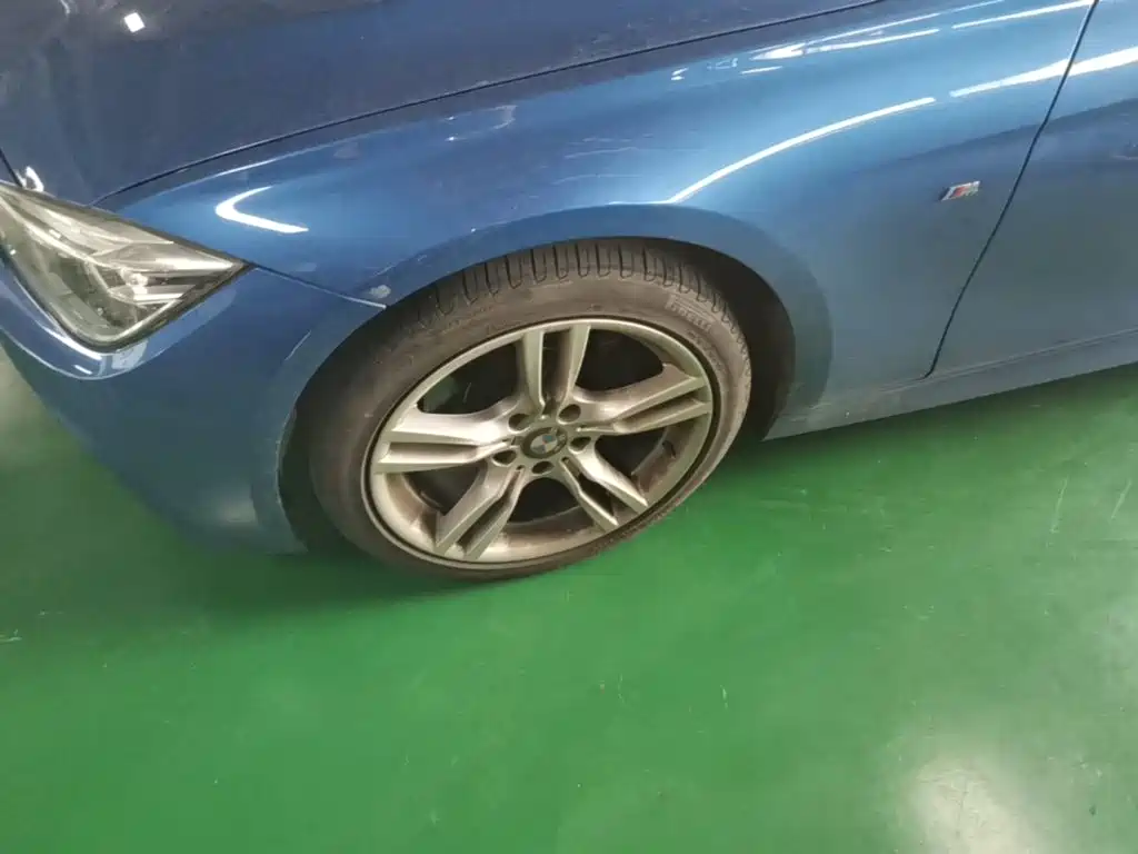 BMW 3 Series — миниатюра 23