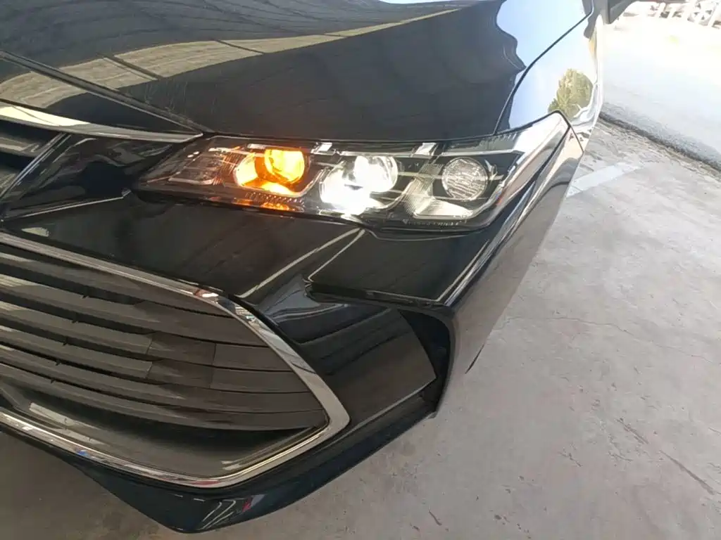 Toyota Avalon — миниатюра 24
