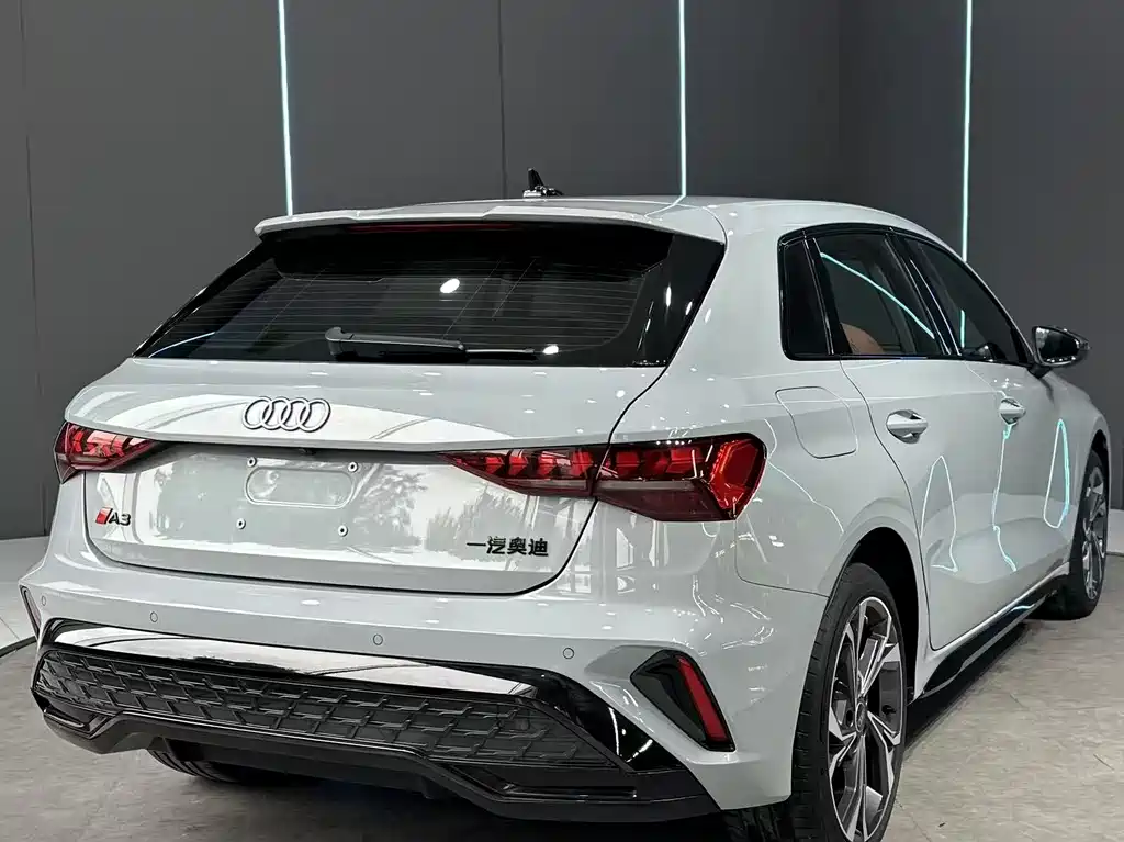 Audi A3 2025 Sportback 35TFSI Premium