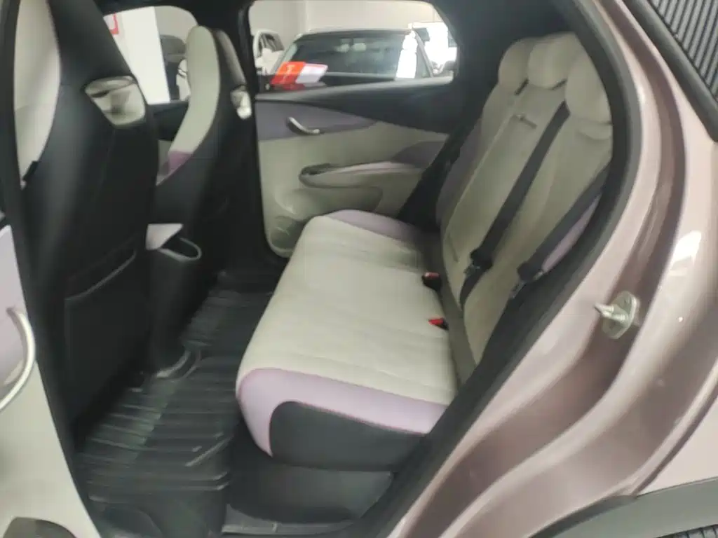 BYD Dolphin — миниатюра 17