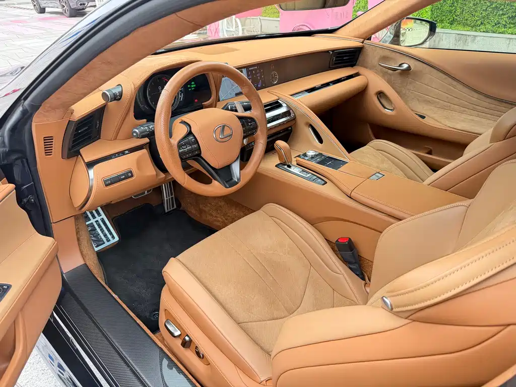 Lexus LC — миниатюра 10