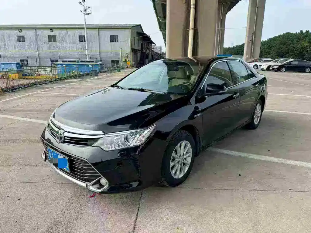 Toyota Camry 2017