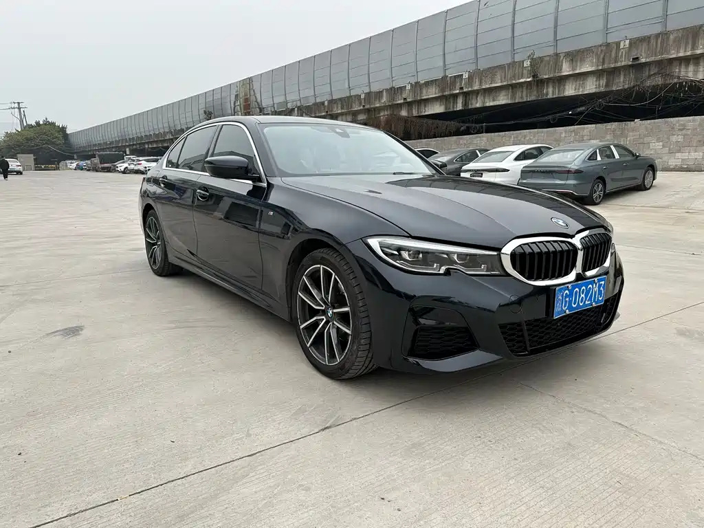 BMW 3 Series 3 2022 325Li M Sport