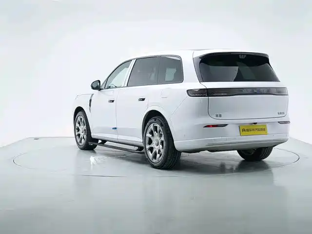 VOYAH Taishan X8 — миниатюра 9