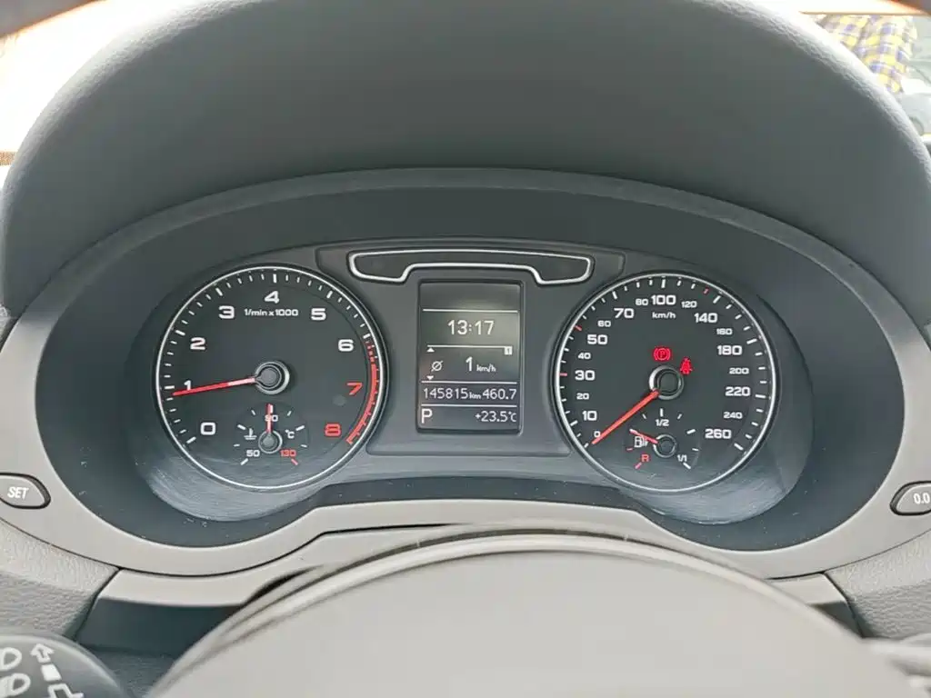 Audi Q3 — миниатюра 12