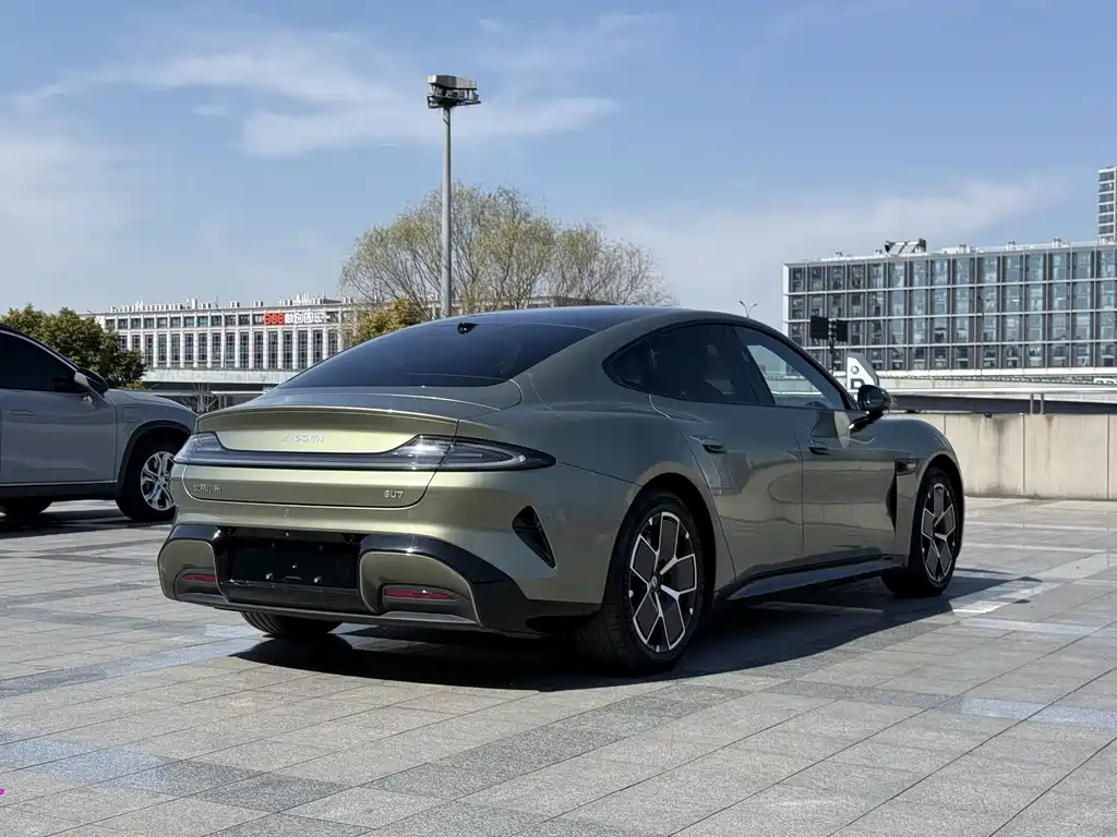 XIAOMI CAR XIAOMI SU7