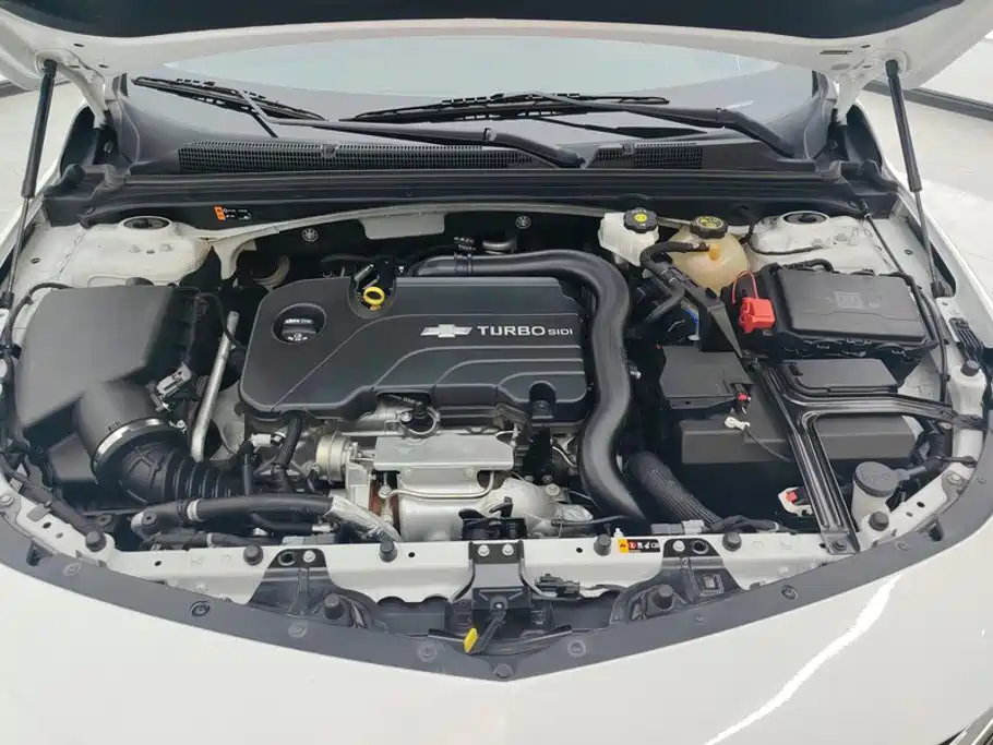 Chevrolet Malibu XL — миниатюра 10