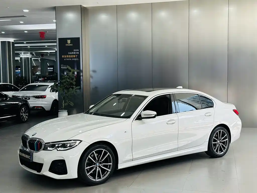 BMW 3 Series 2021