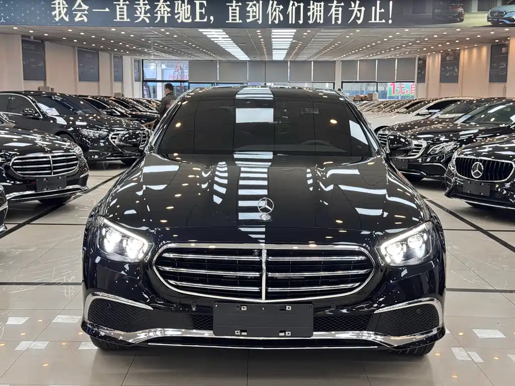 Mercedes-Benz E-Class 2023