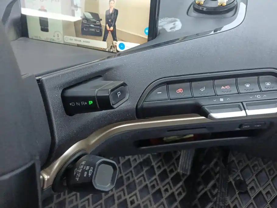Baojun KiWi EV — миниатюра 16