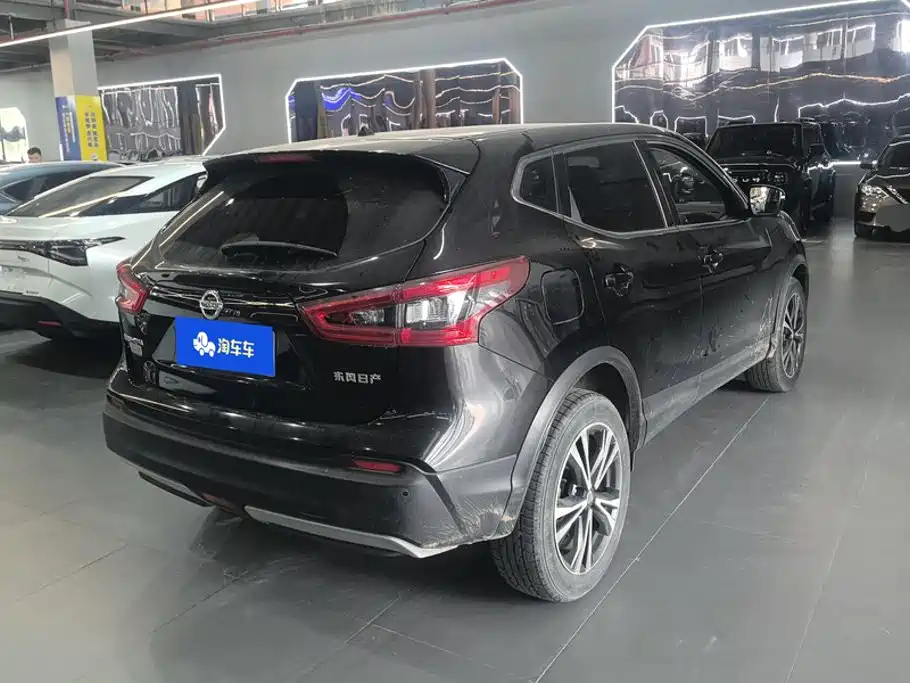 Nissan Qashqai — миниатюра 3
