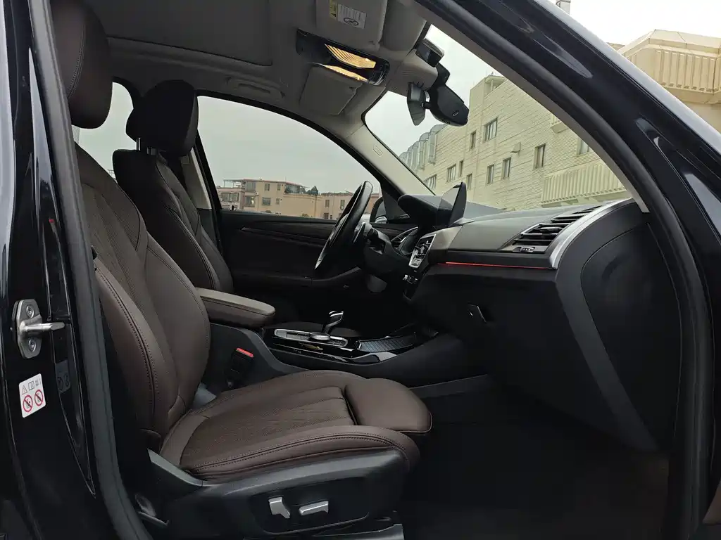 BMW X3 — миниатюра 16