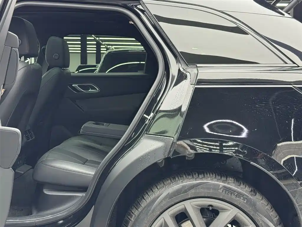 Land Rover Range Rover Velar 2025 Dynamic SE