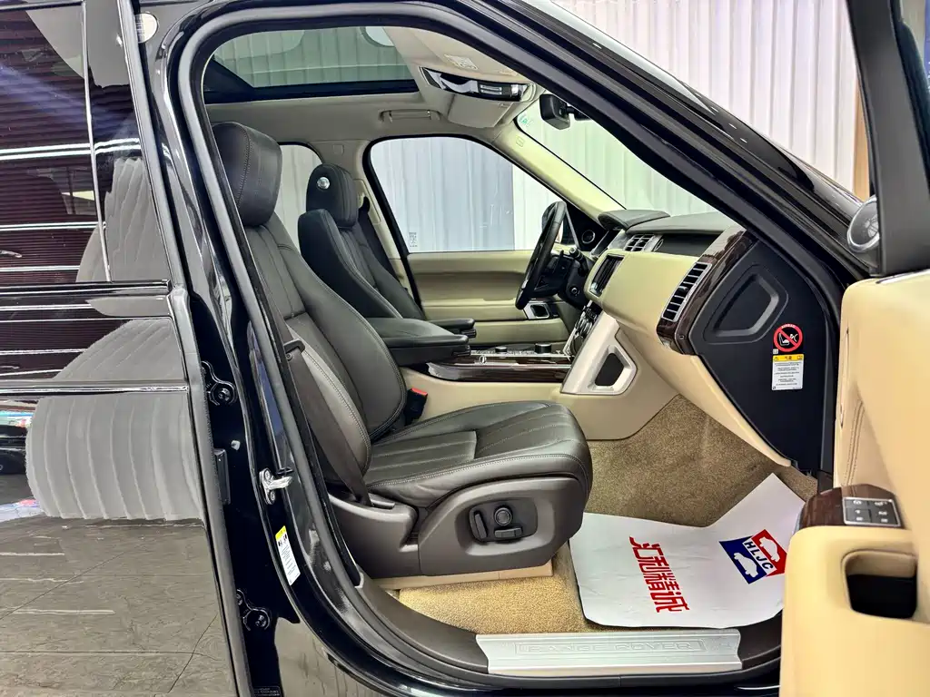 Land Rover Range Rover — миниатюра 17