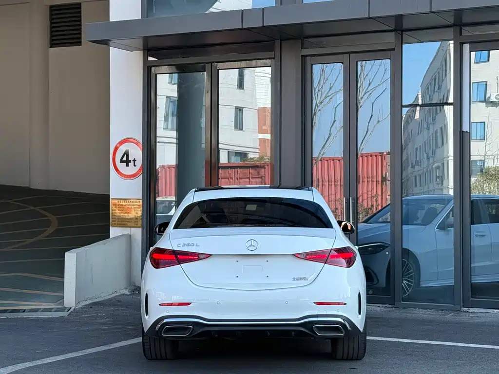 MERCEDES-BENZ C CLASS