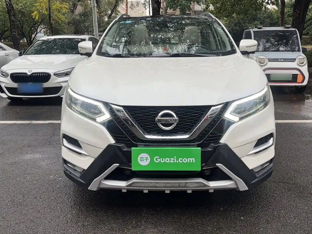 Nissan Qashqai — миниатюра 8
