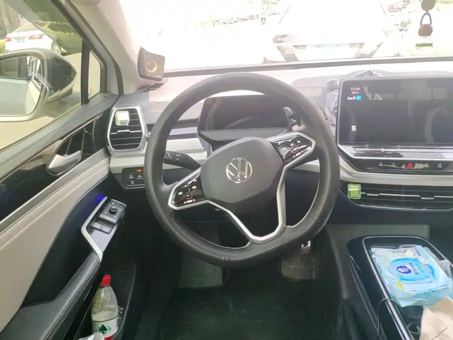 Volkswagen ID.6 Crozz — миниатюра 15