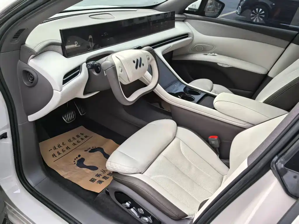 ZHIJI AUTOMOBILE ZHIJI LS7