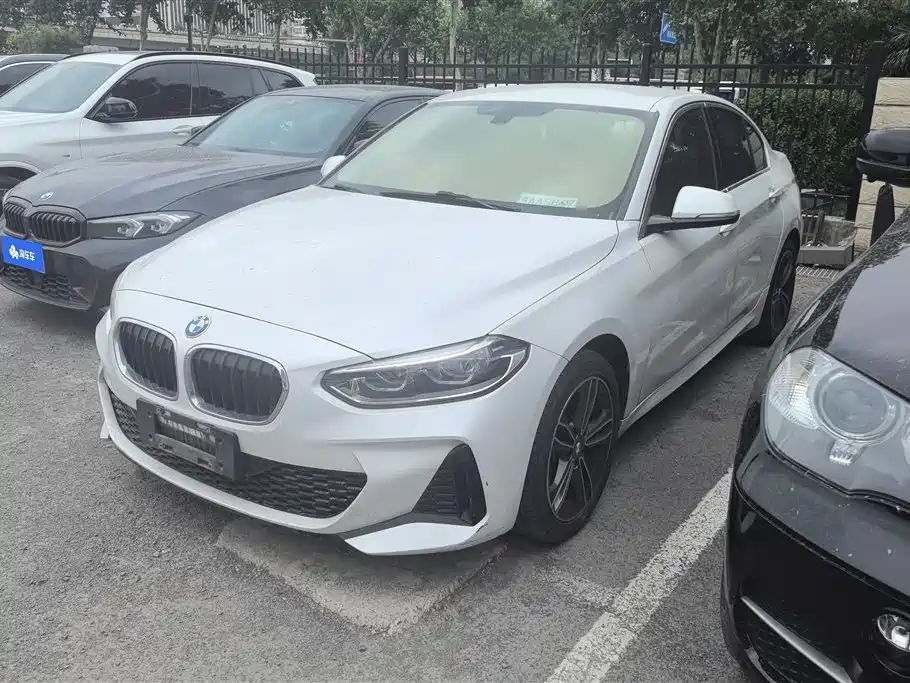 BMW 1 Series 2021