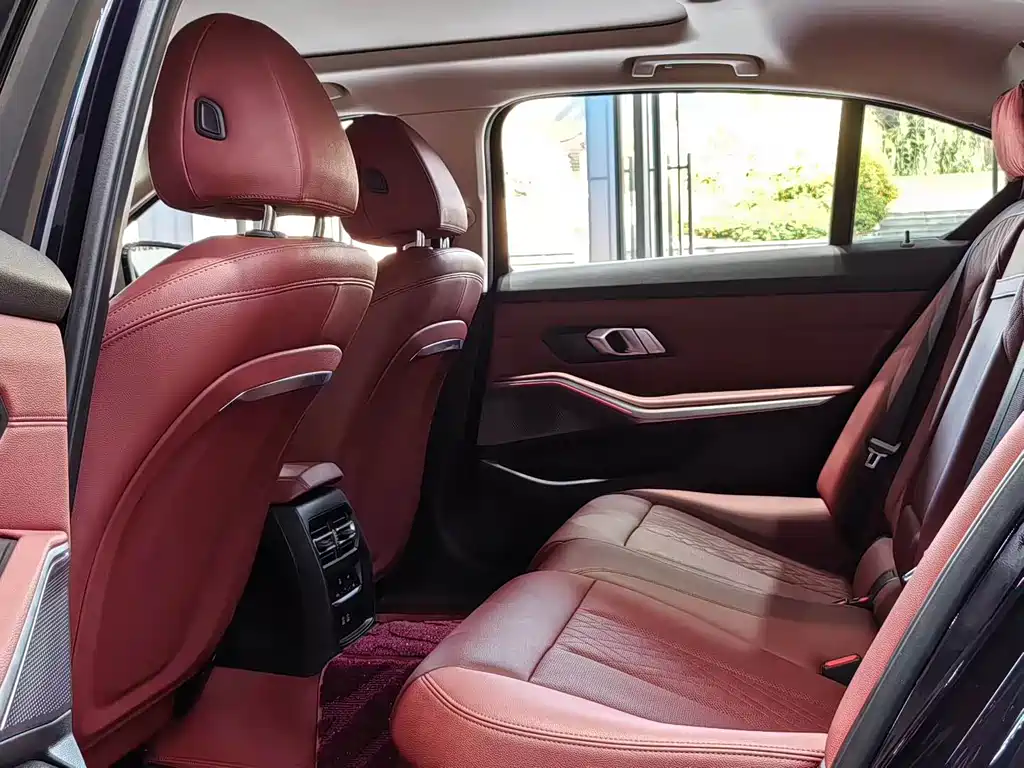 BMW 3 Series — миниатюра 6