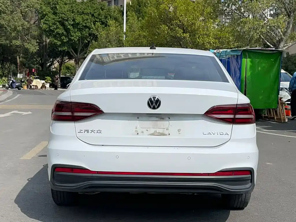 VOLKSWAGEN LAVIDA