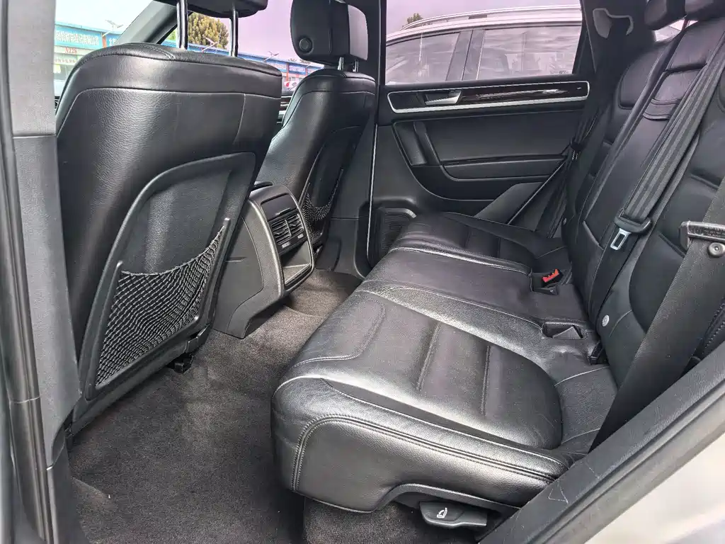 Volkswagen Touareg — миниатюра 13