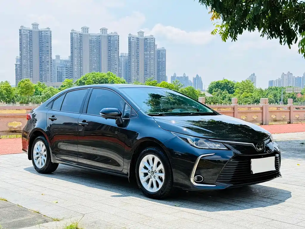 Toyota Corolla — миниатюра 3