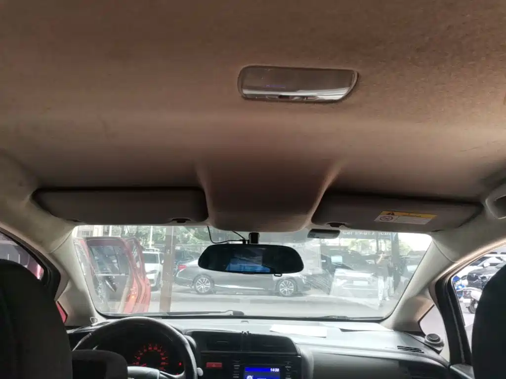 Honda Fit — миниатюра 18