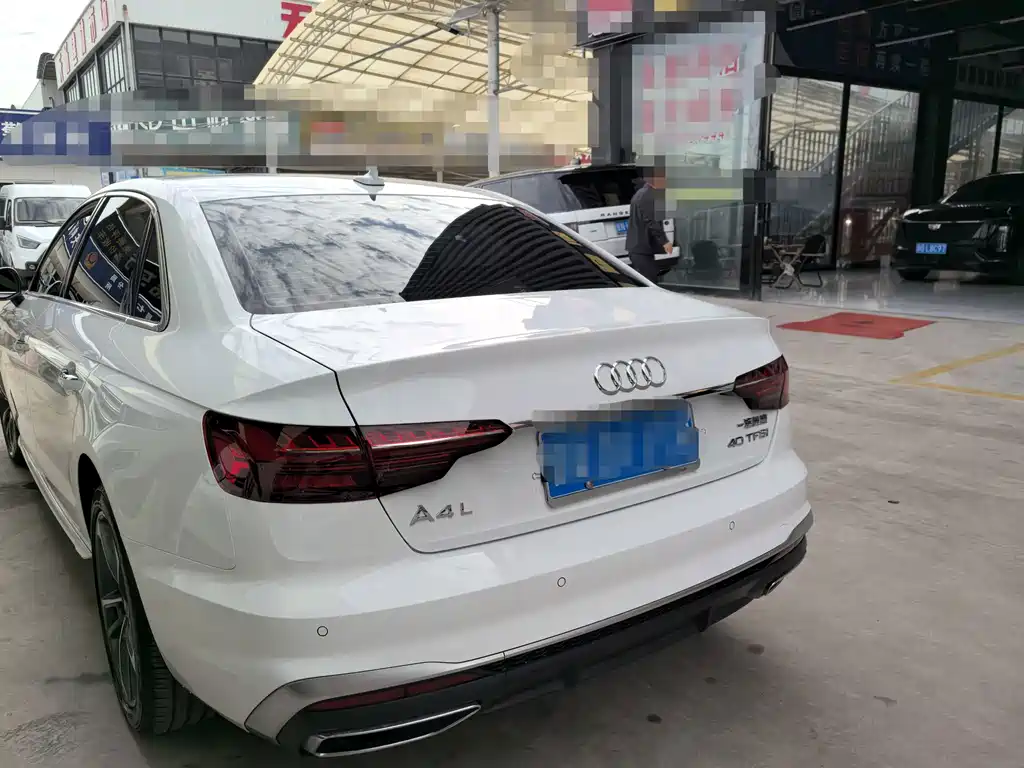 Audi A4L — миниатюра 4