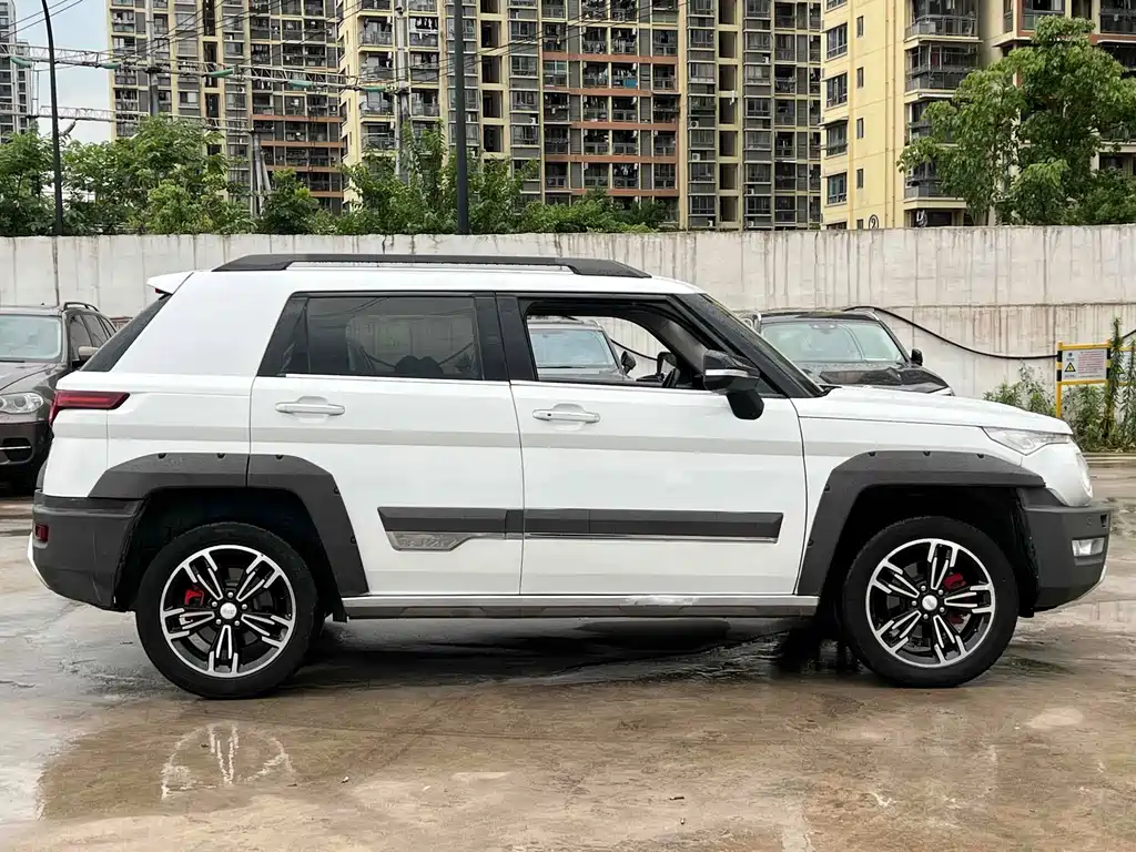 BEIJING OFF-ROAD BEIJING OFF ROAD BJ20