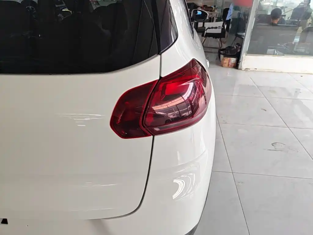 Citroen C3-XR — миниатюра 8