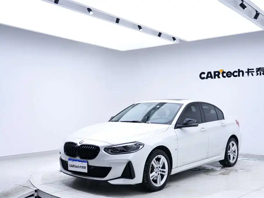BMW 1 Series 2023