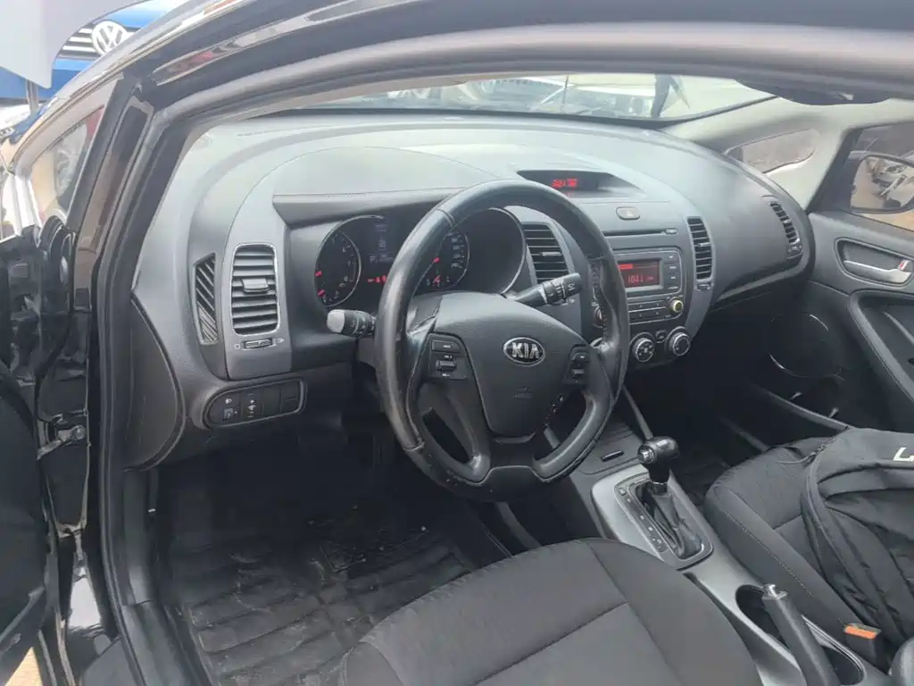 Kia K3 — миниатюра 10