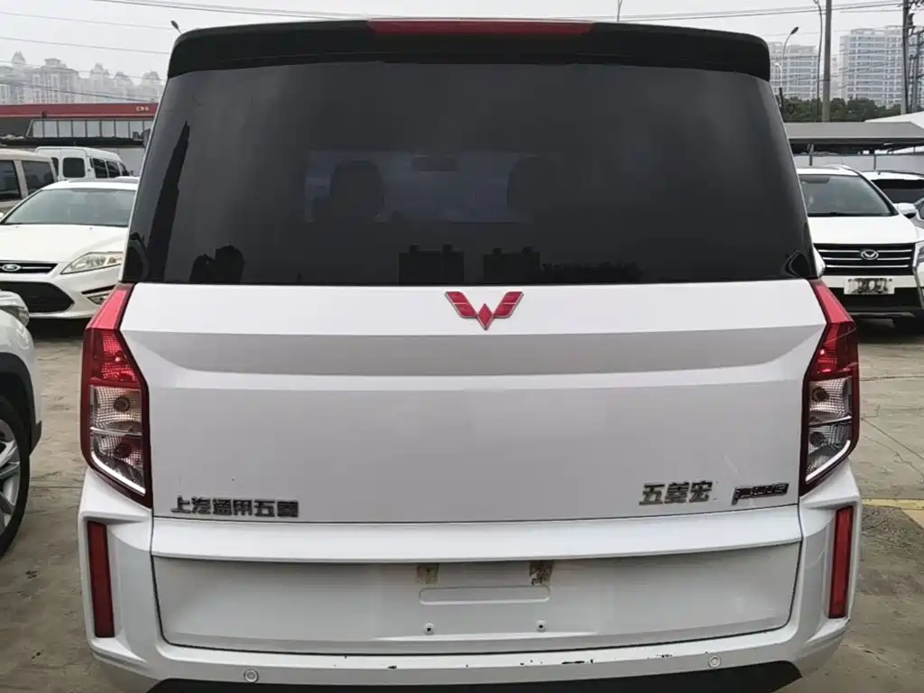 Wuling Hongguang PLUS — миниатюра 6