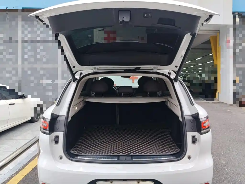 Leapmotor Leapmotor C11 — миниатюра 19