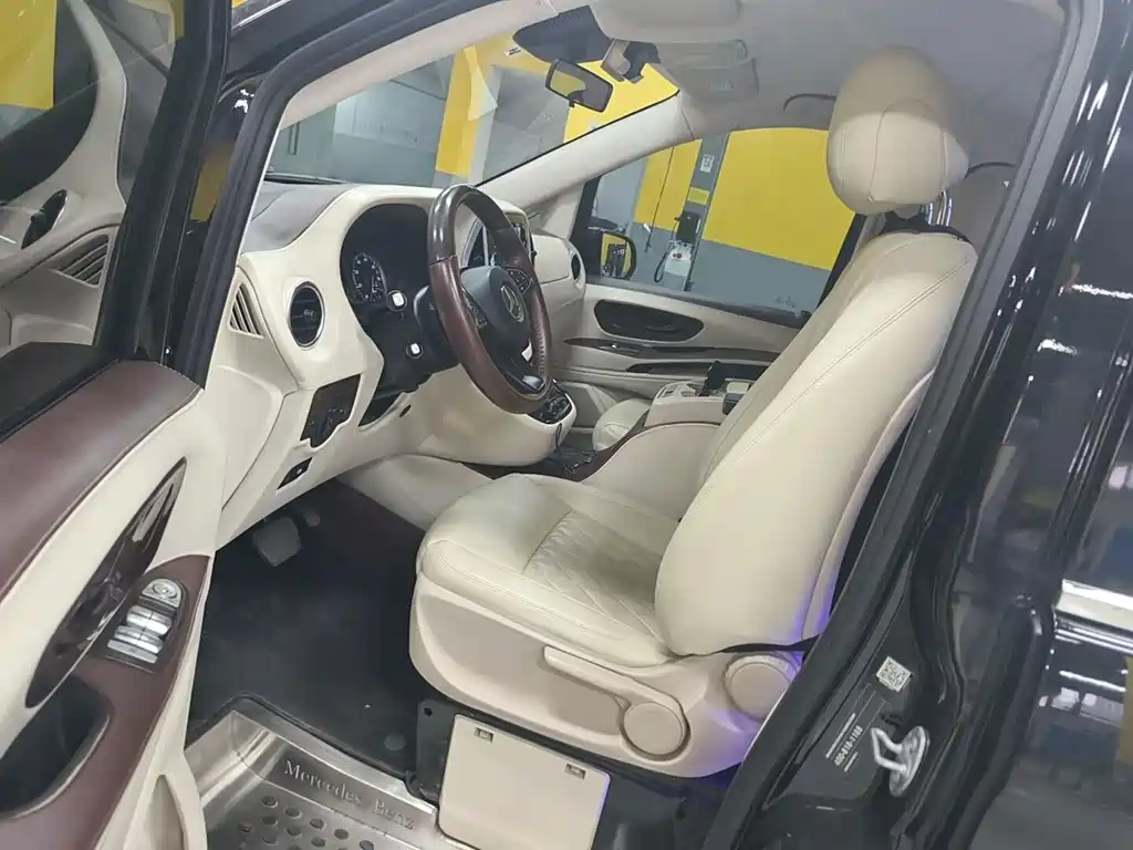 Mercedes-Benz Vito — миниатюра 7