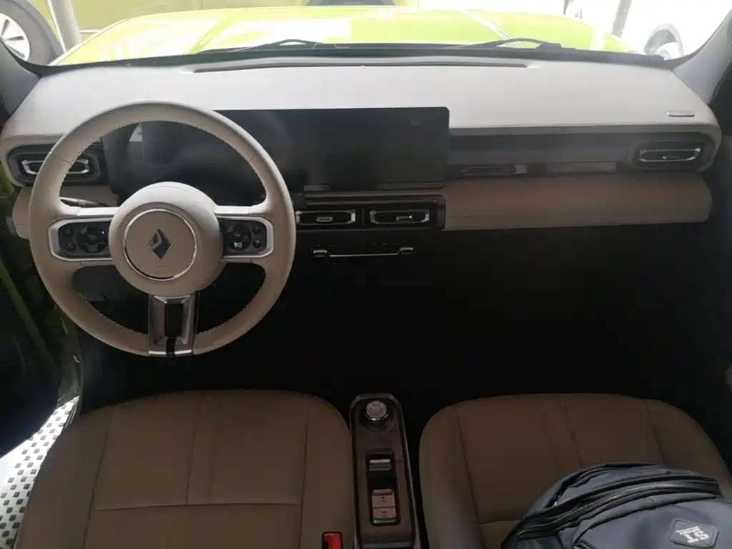 Baojun Yueye — миниатюра 10