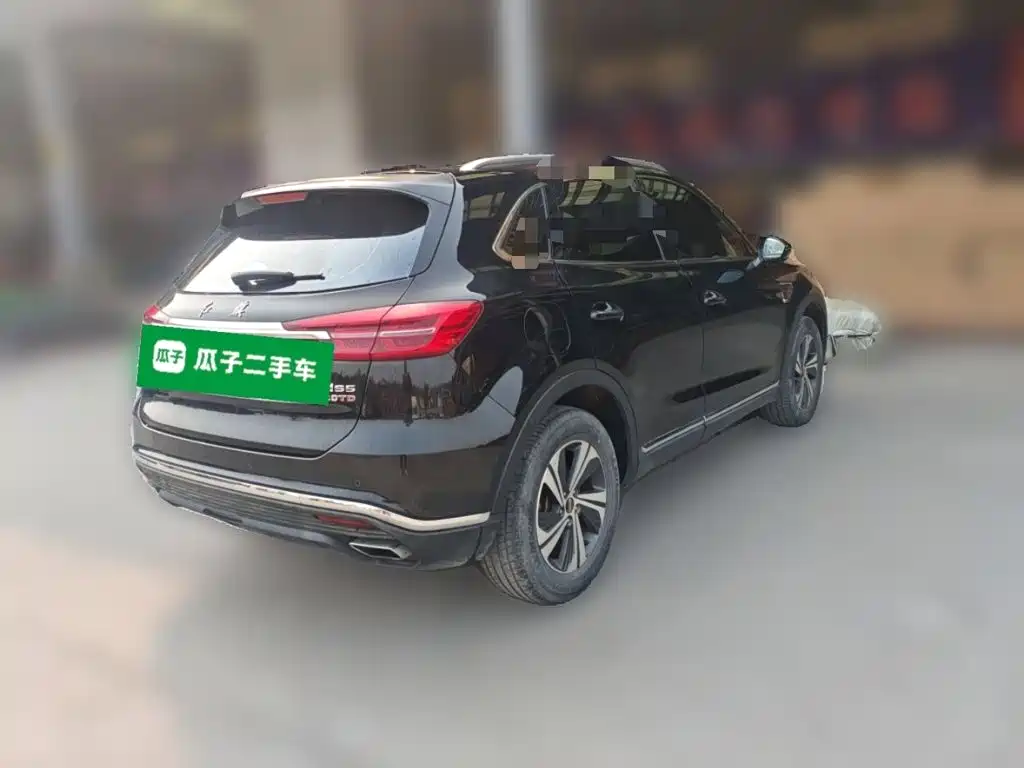 Hongqi Hongqi HS5 — миниатюра 4