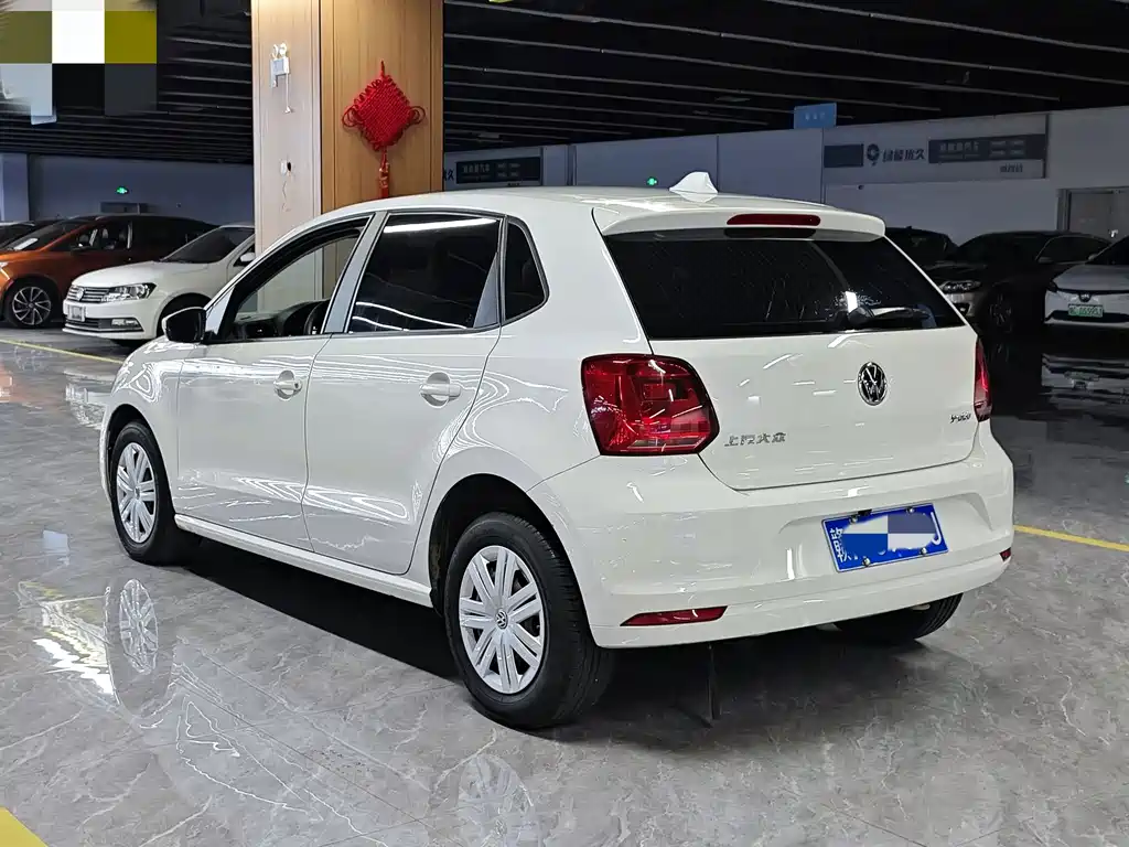 Volkswagen Polo — миниатюра 5
