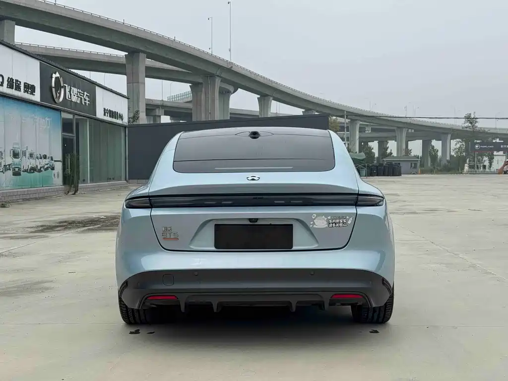 NIO ET5 — миниатюра 4