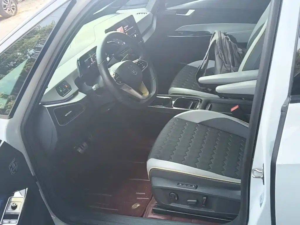 Volkswagen ID.3 — миниатюра 15