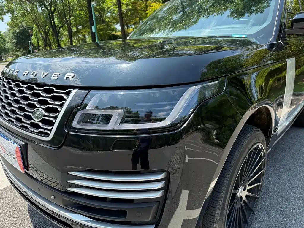 Land Rover Range Rover — миниатюра 4