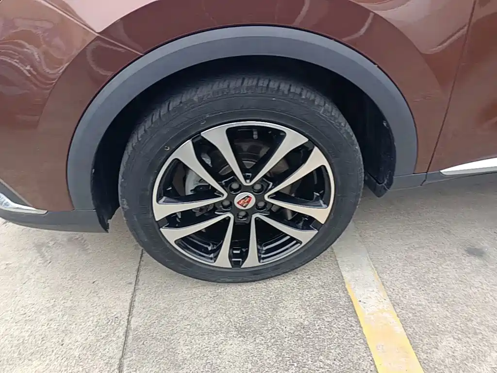 Roewe RX3 — миниатюра 23