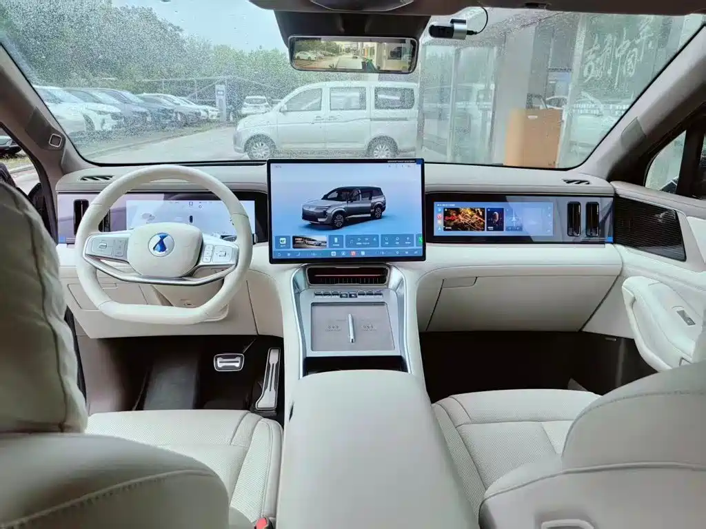 Denza Zoom N8L — миниатюра 6
