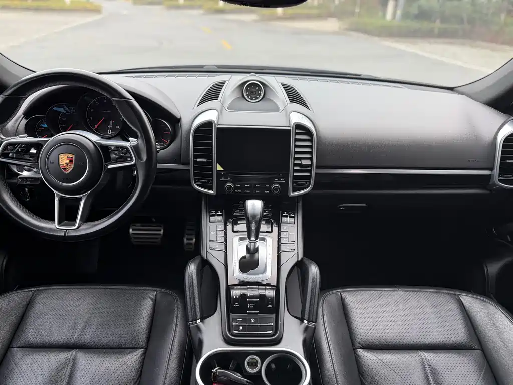 Porsche Cayenne 2016 Cayenne 3.0T
