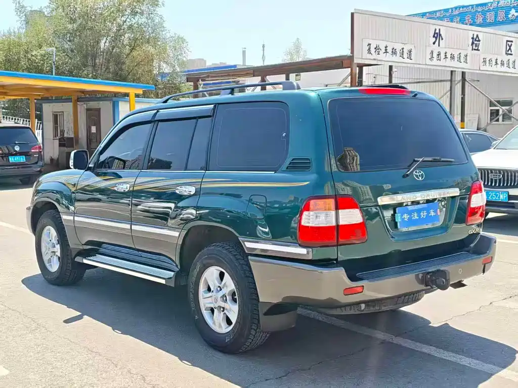 Toyota Land Cruiser 2005 4.5L AT GX-R