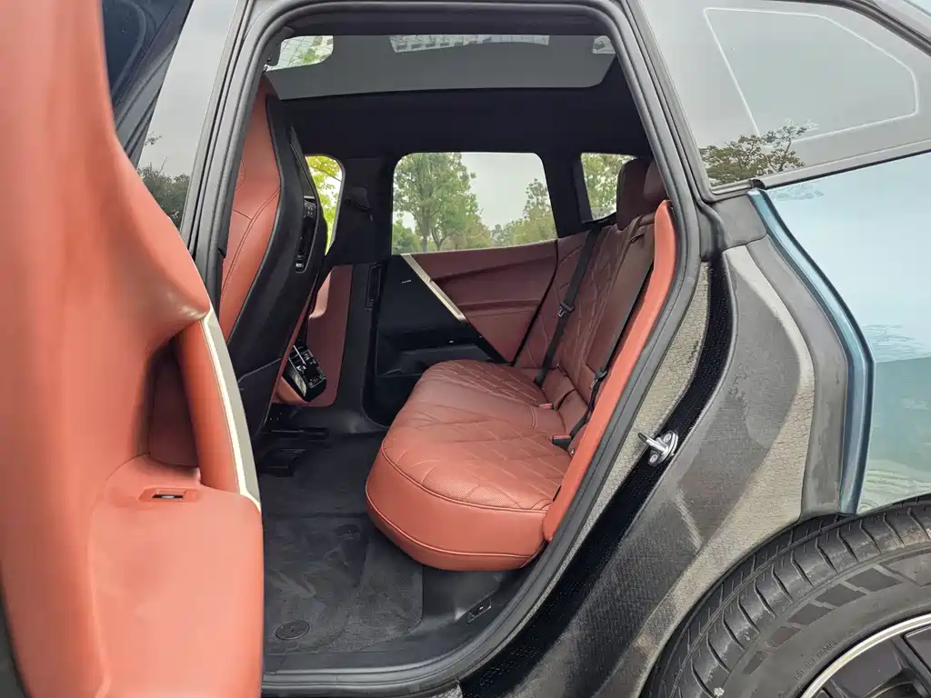 BMW iX 2022 xDrive50