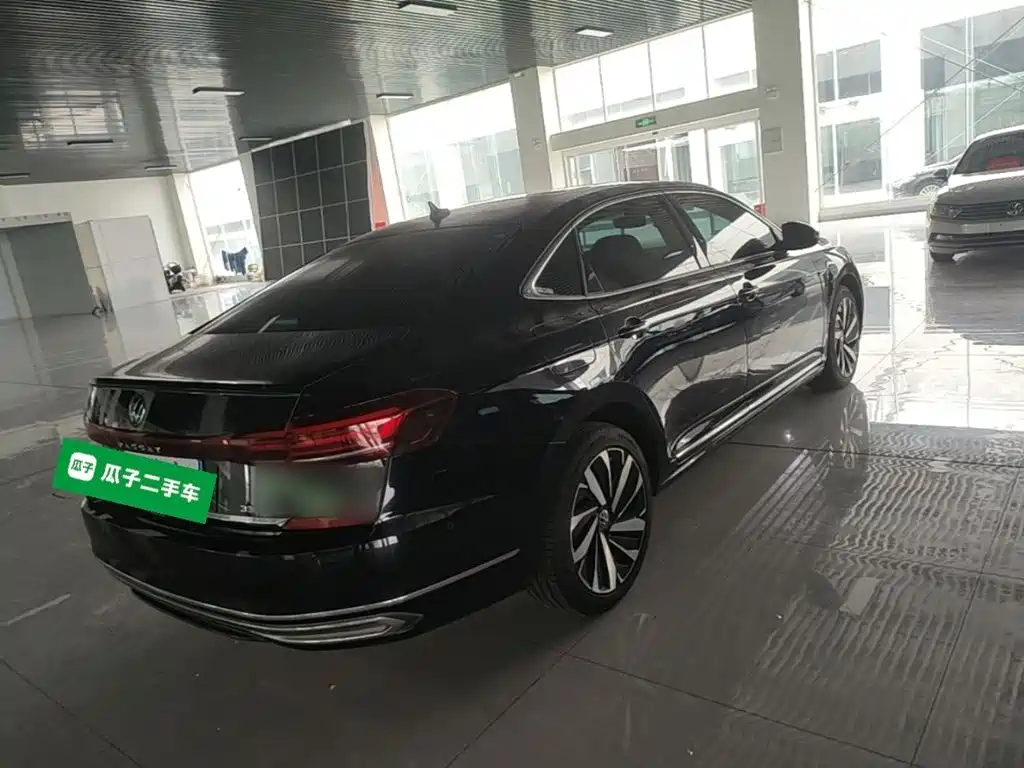 Volkswagen Passat — миниатюра 7
