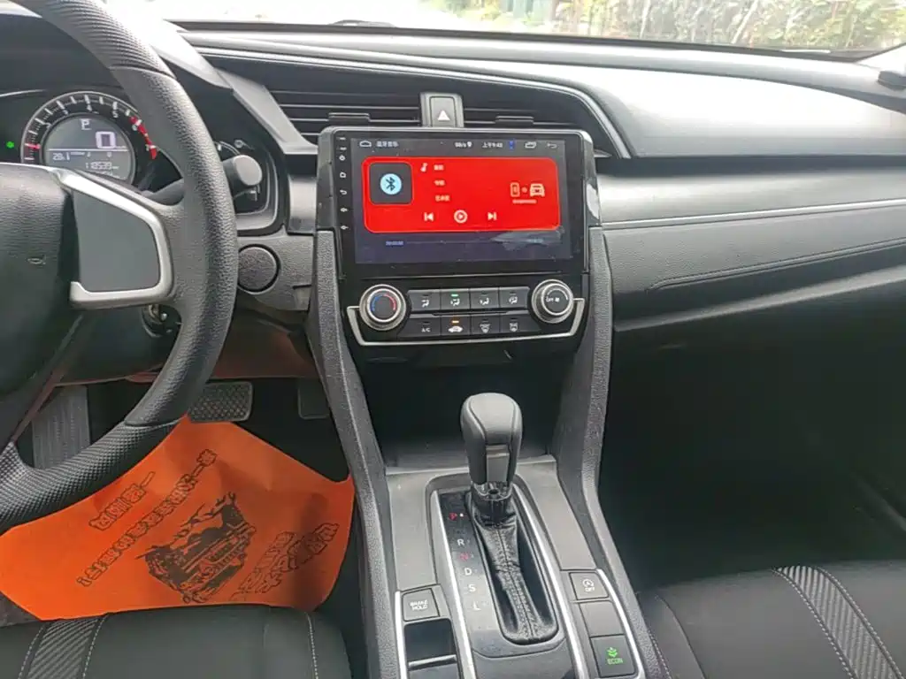 Honda Civic — миниатюра 13