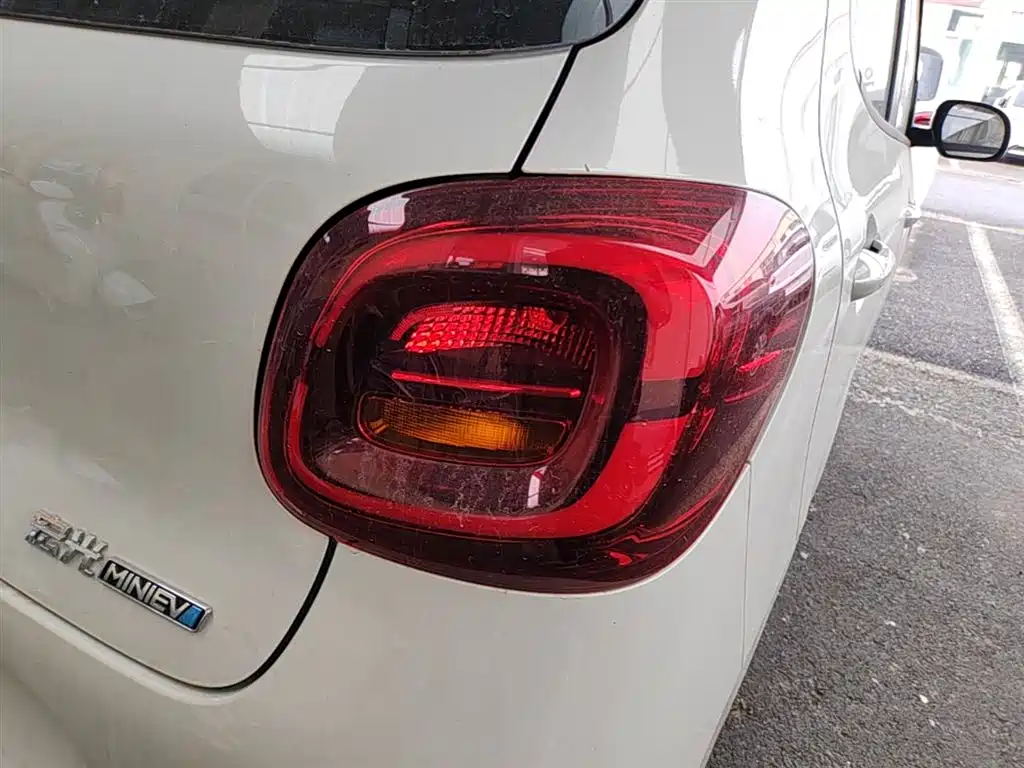 Wuling Mini EV MINIEV 2025